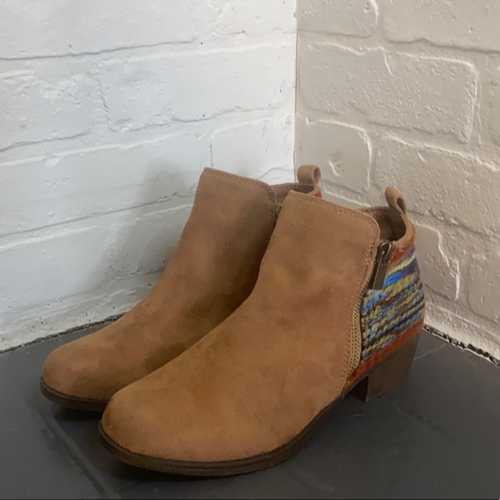 Sonoma Colorful-Knit Ankle Boots Size 7.5 M